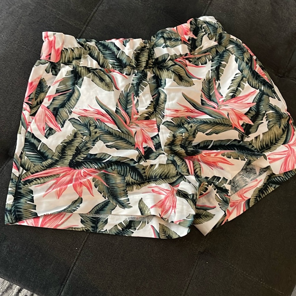 Loft Shorts